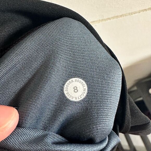 Lululemon Women’s 8 Black Iron Blue Mapped Out High Rise Tight 28” - Picture 8 of 8